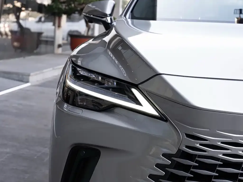 Lexus RX — фото 2