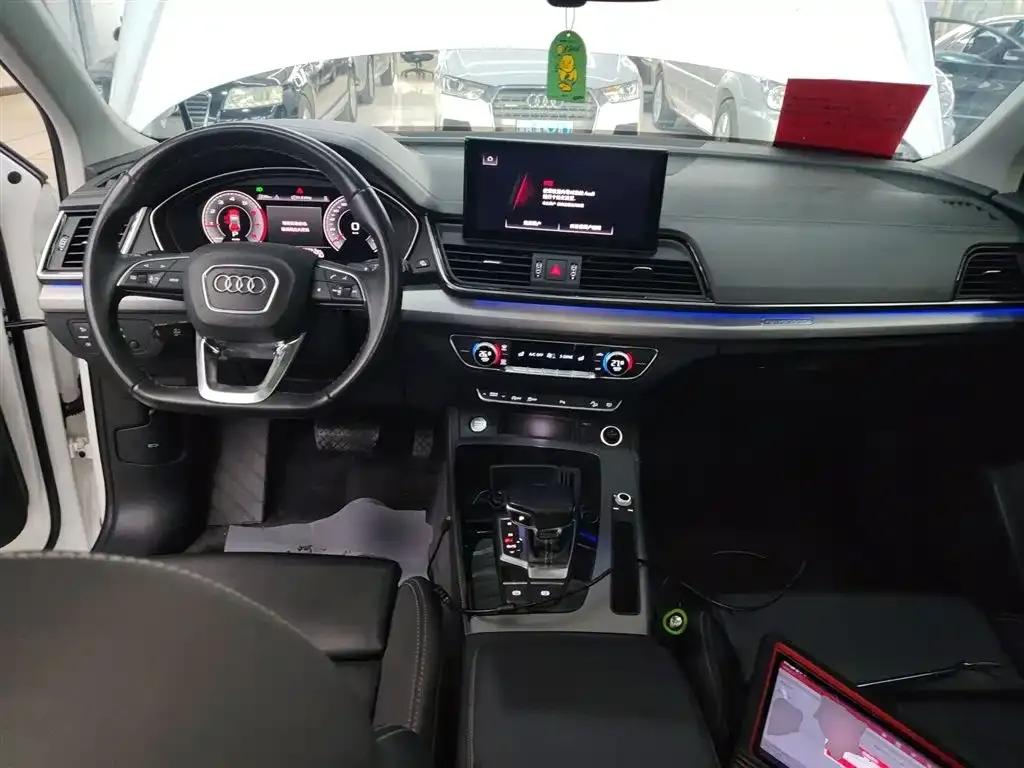 Audi Q5L 2022 из CN, фото 6