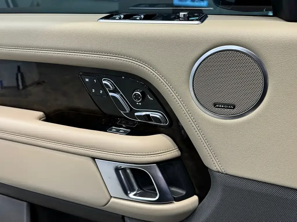 Land Rover Range Rover 2022 из CN, фото 8