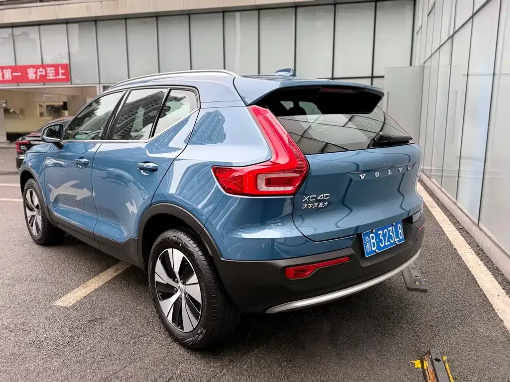 Volvo XC40 2024 из CN, фото 6