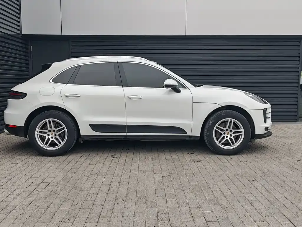 Porsche Macan 2021 из CN, фото 3