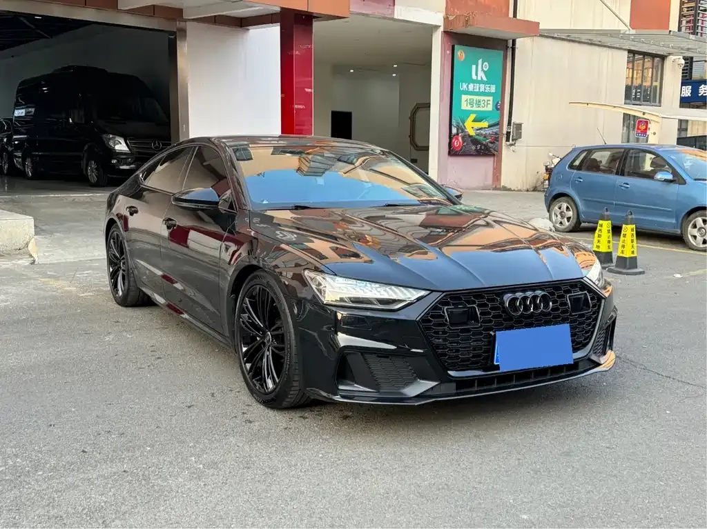 Audi A7 2021 из CN, фото 9