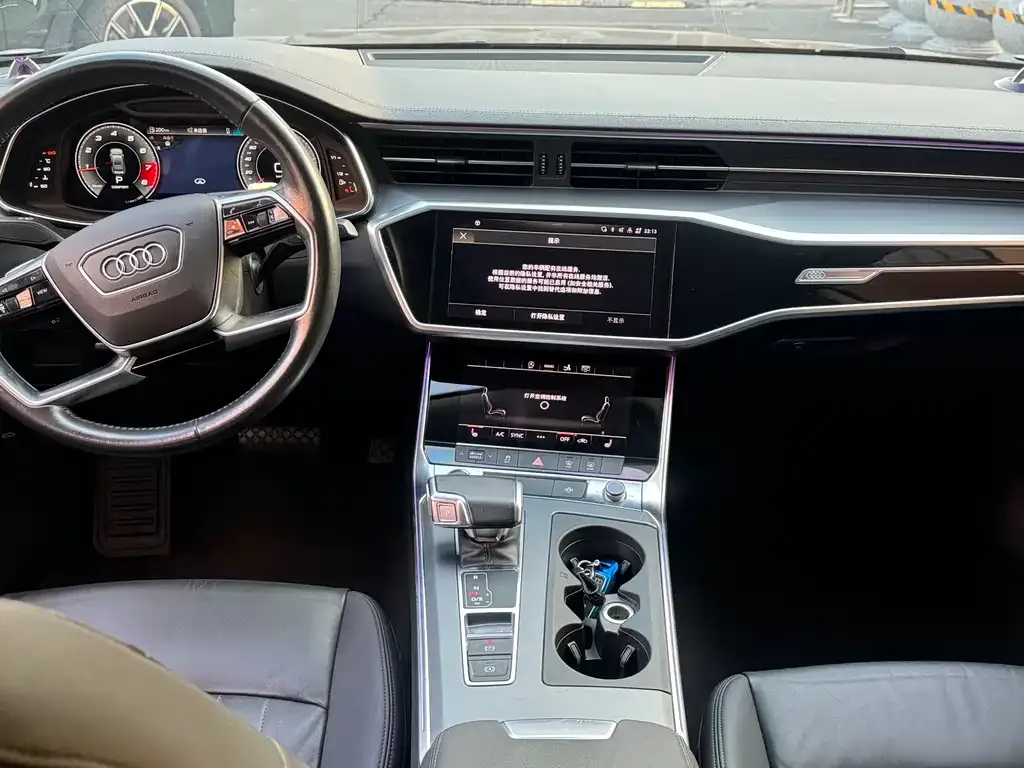 Audi A7 2021 из CN, фото 8