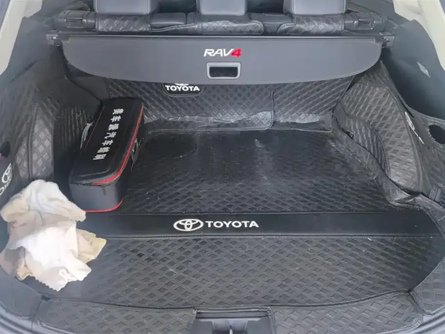 Toyota RAV4 2021 из CN, фото 6