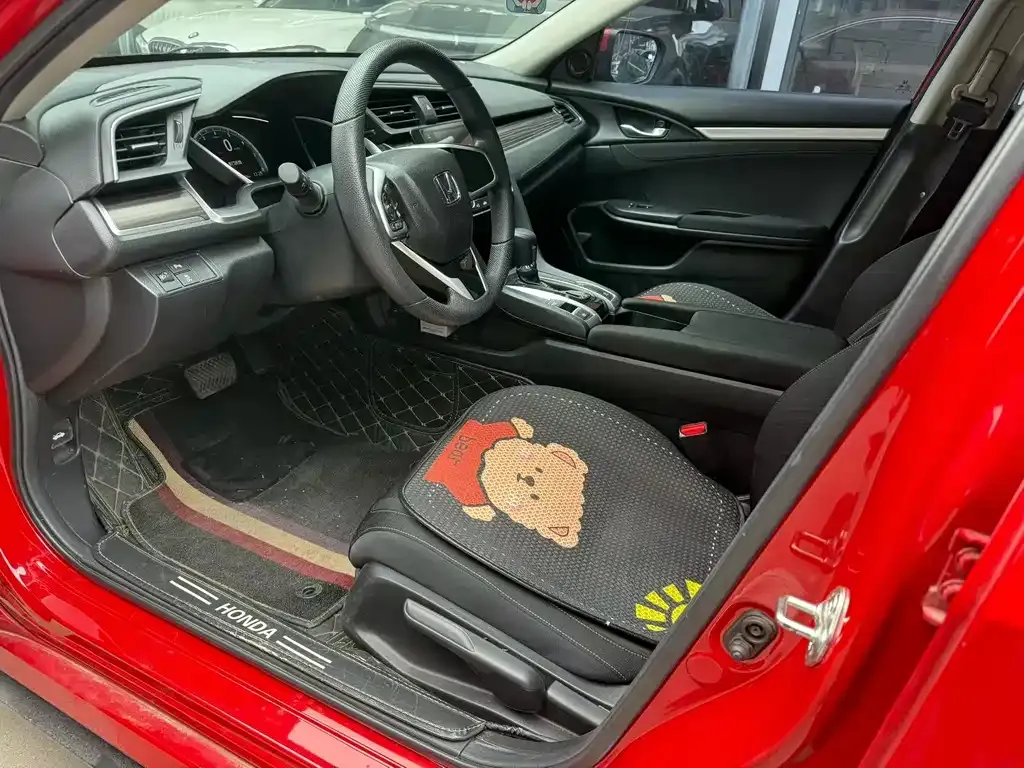 Honda Civic — фото 8