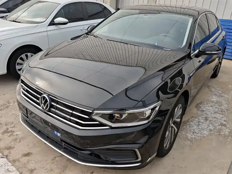 Volkswagen Magotan GTE PHEV 2022 из CN, фото 1