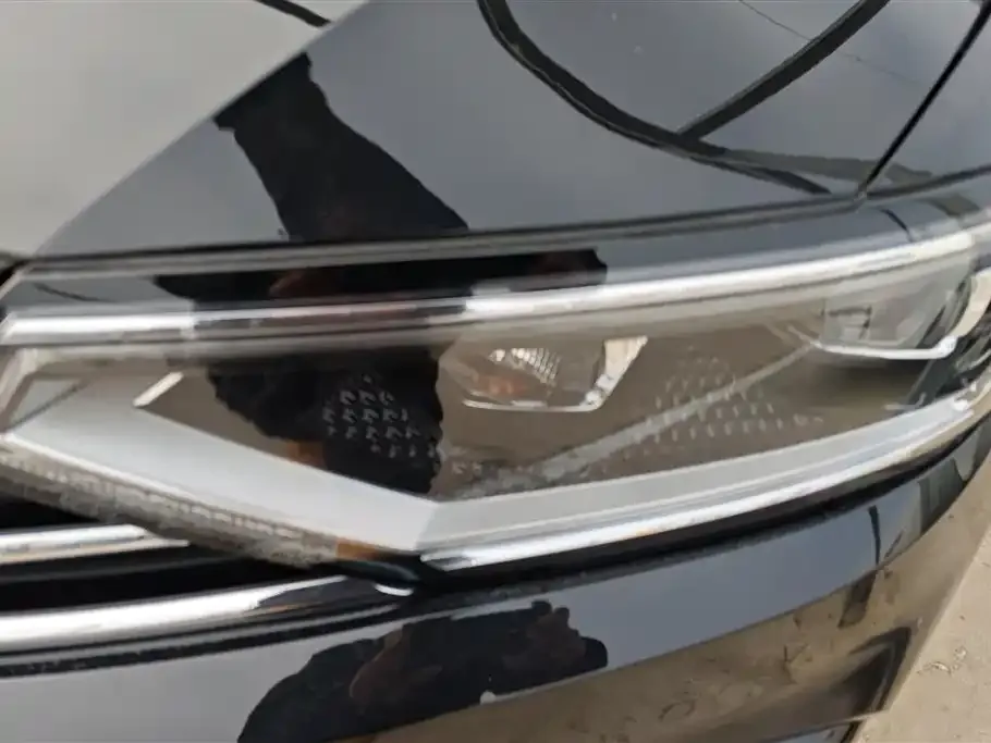 Volkswagen Magotan GTE PHEV 2022 из CN, фото 2