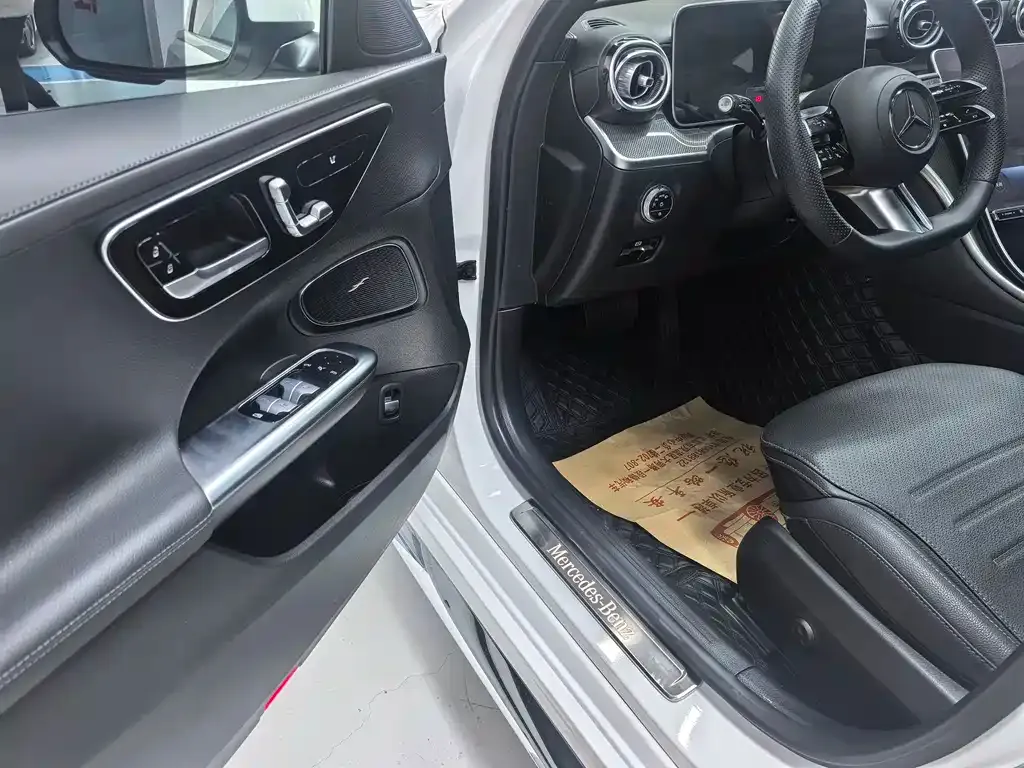 Mercedes-Benz C-Class 2024 из CN, фото 7