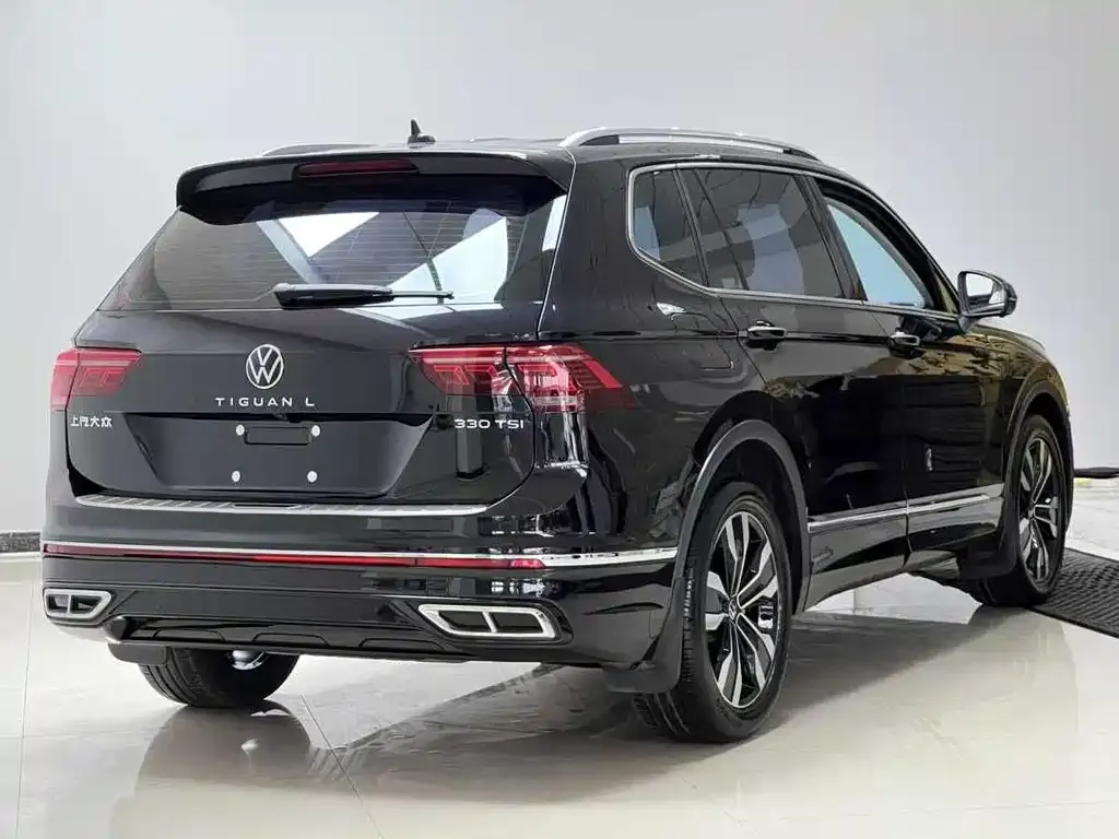 Volkswagen Tiguan L 2023 из CN, фото 3
