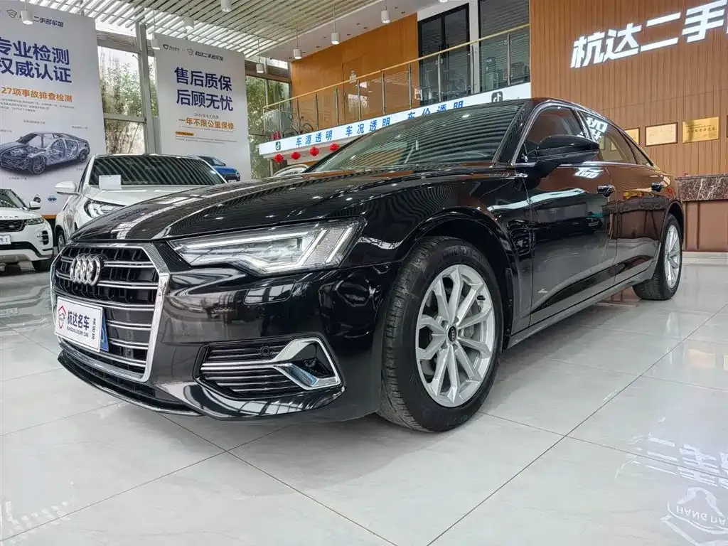 Audi A6L 2023 из CN, фото 1