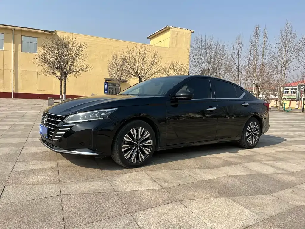 Nissan Teana 2023 из CN, фото 3