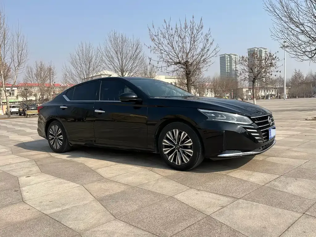Nissan Teana 2023 из CN, фото 2