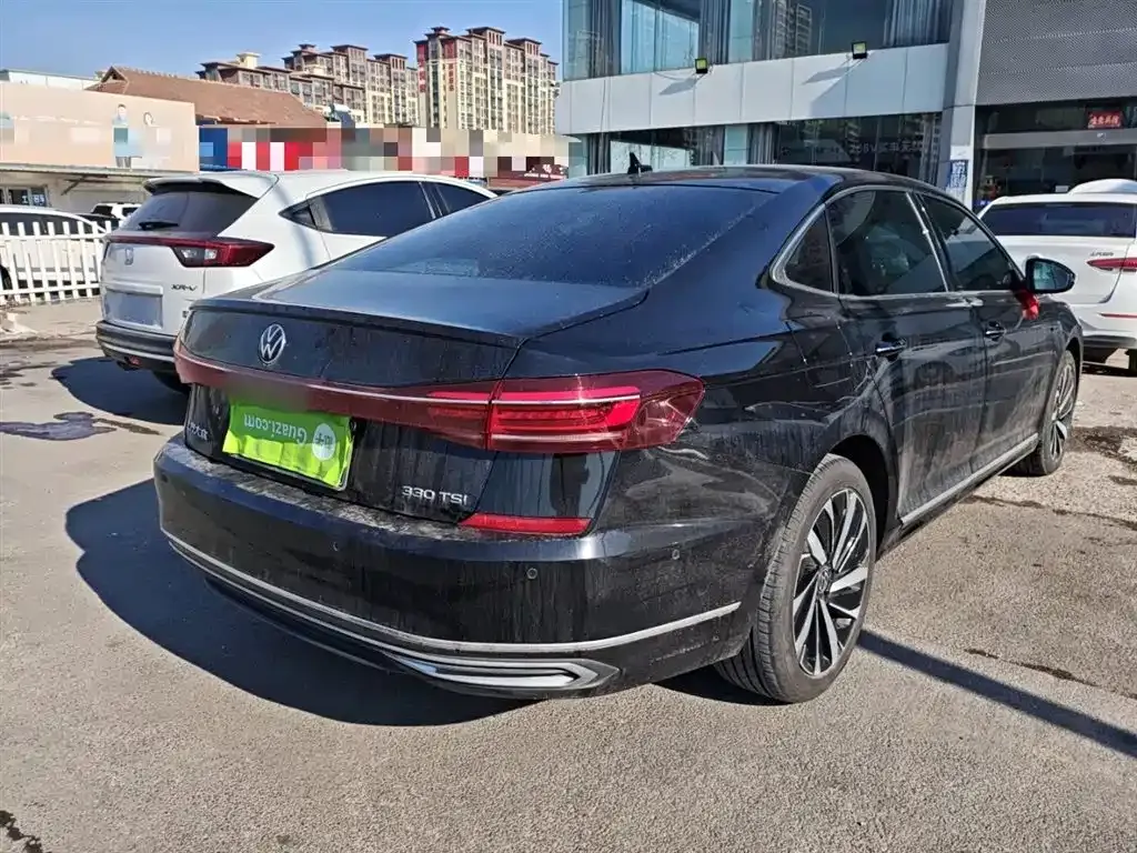 Volkswagen Passat — фото 4