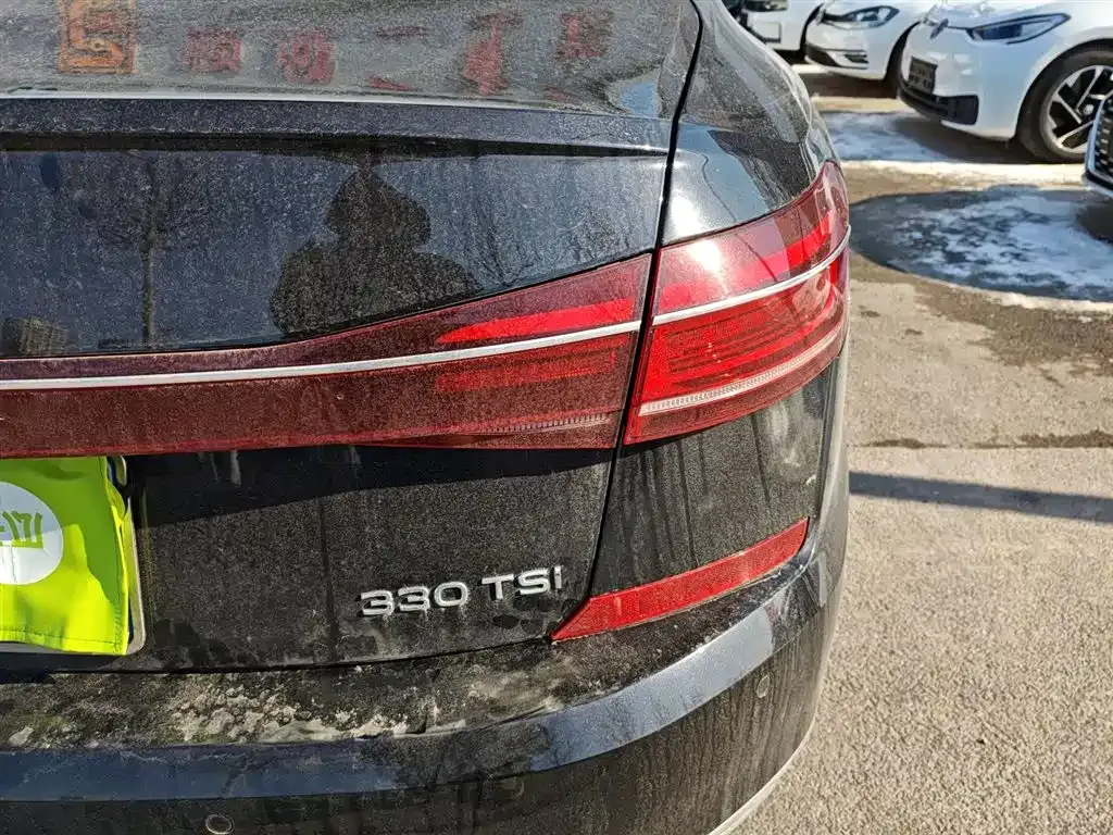 Volkswagen Passat — фото 10