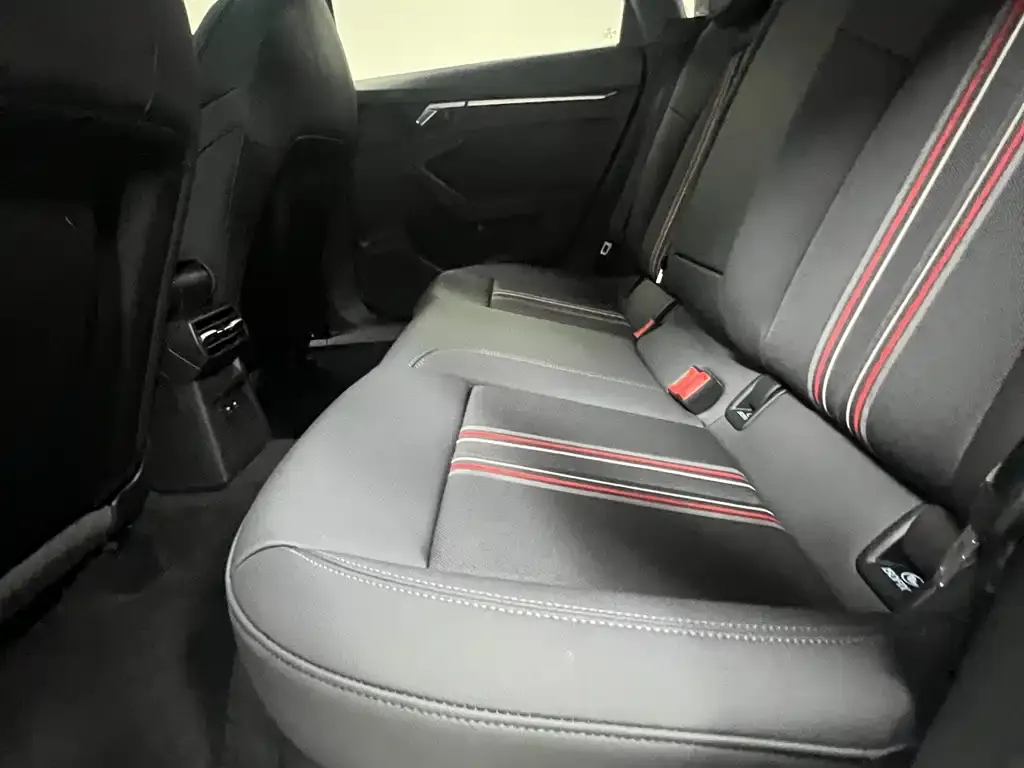 Audi A3 2022 из CN, фото 4
