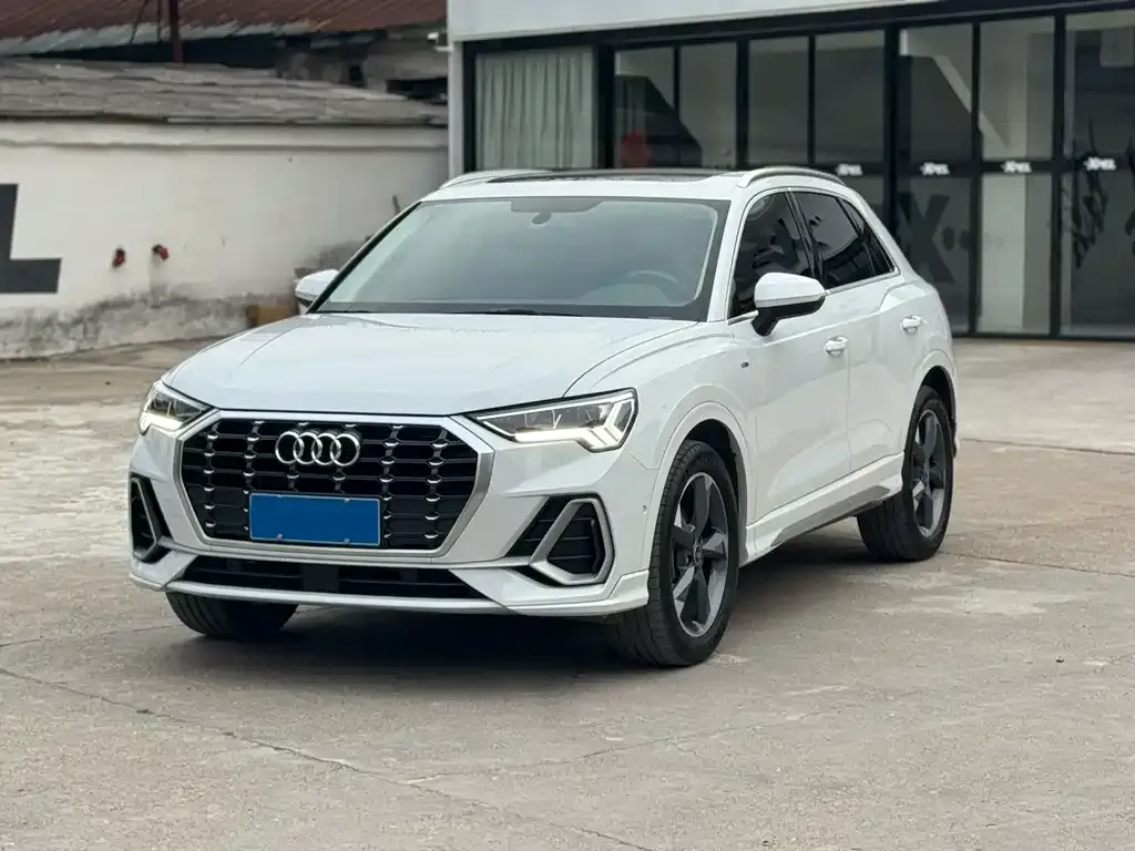 Audi Q3 2021 из CN, фото 1