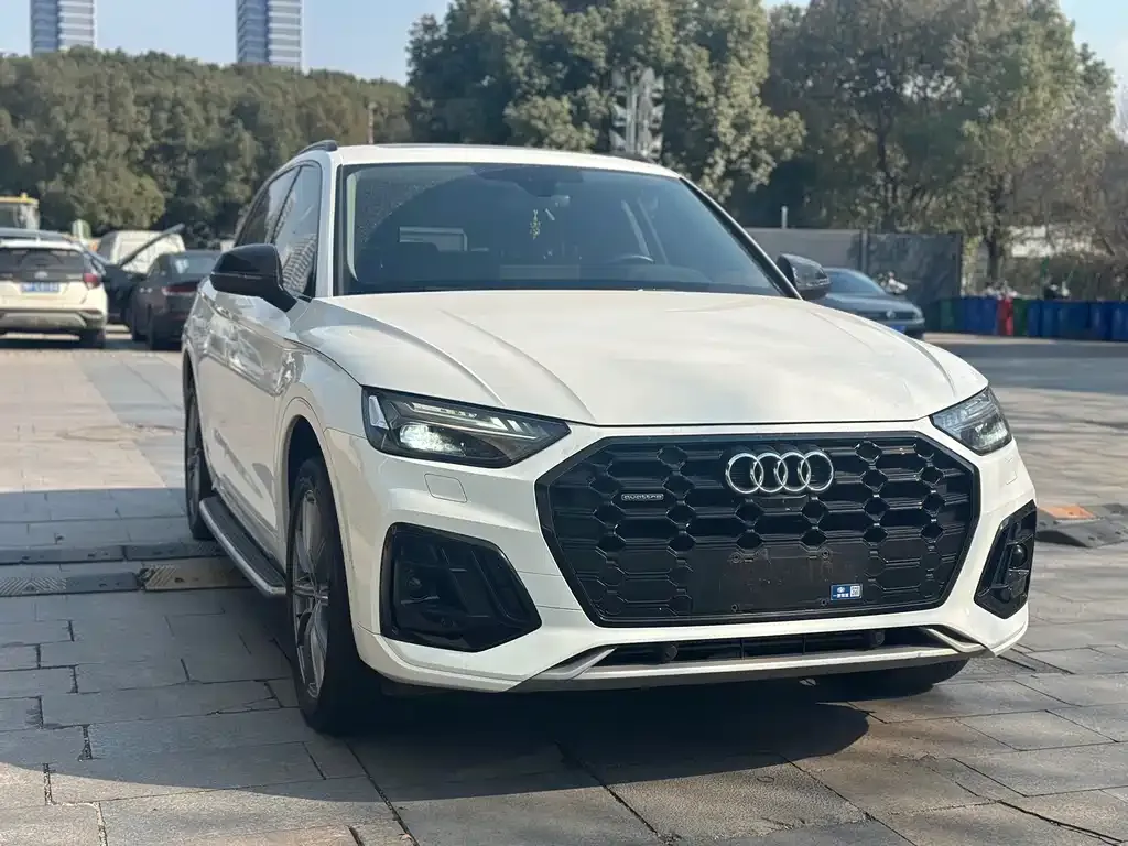 Audi Q5L 2022 из CN, фото 8