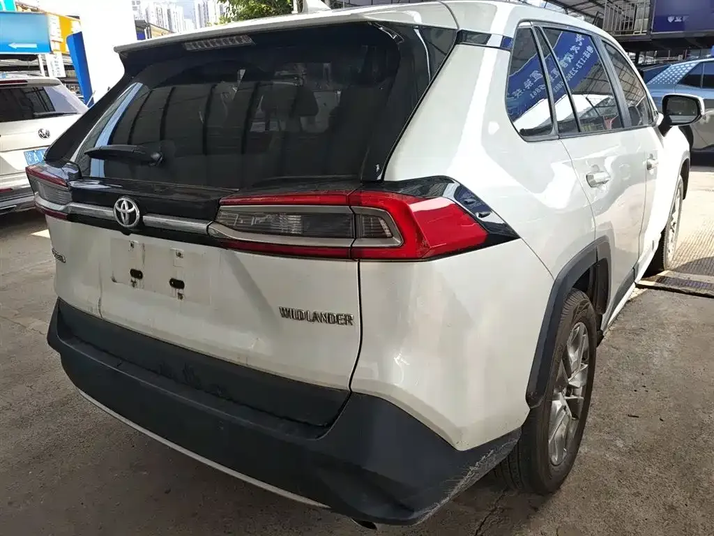Toyota Wildlander 2021 из CN, фото 3