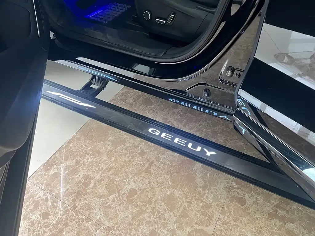 Geely Xingyue L 2024 из CN, фото 6