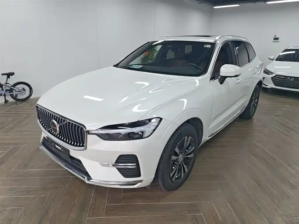 Volvo XC60 2022 из CN, фото 5