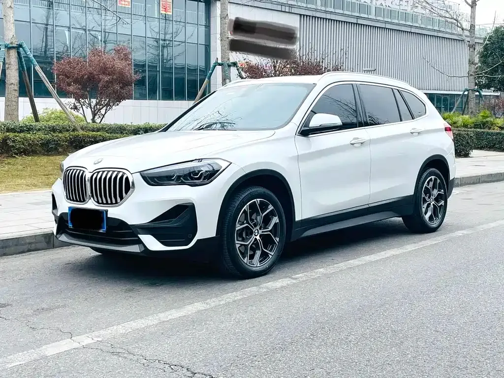BMW X1 2022 из CN, фото 1