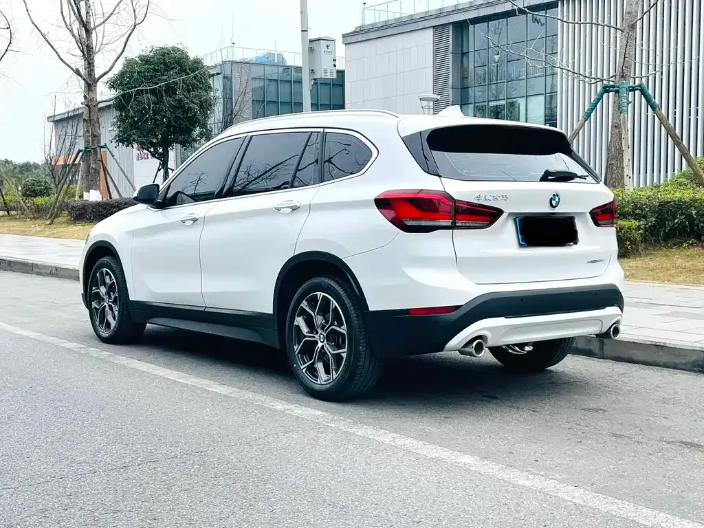 BMW X1 2022 из CN, фото 9
