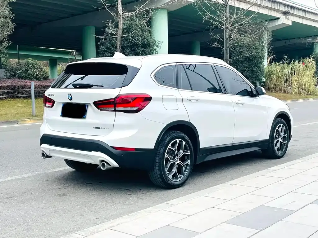 BMW X1 2022 из CN, фото 6