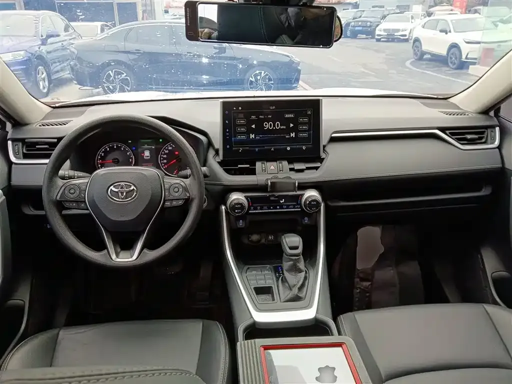 Toyota Wildlander 2021 из CN, фото 8