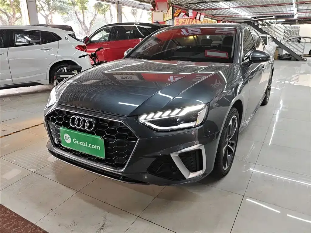 Audi A4L 2024 из CN, фото 1