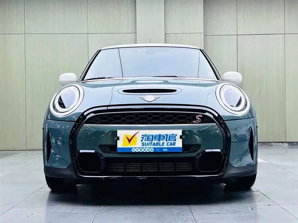 MINI Cooper (3-door) 2023 из CN, фото 3