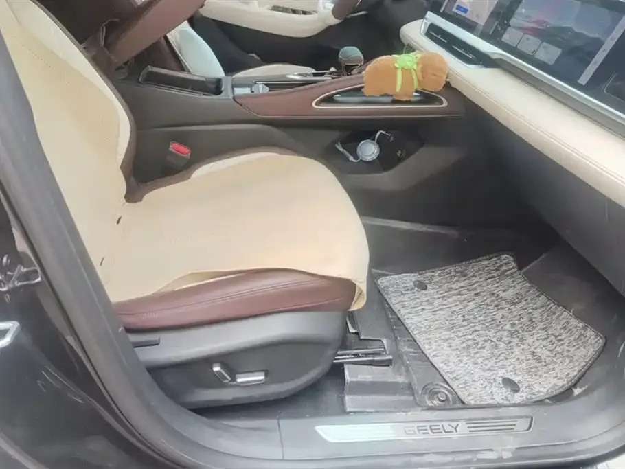 Geely Xingyue L 2022 из CN, фото 8