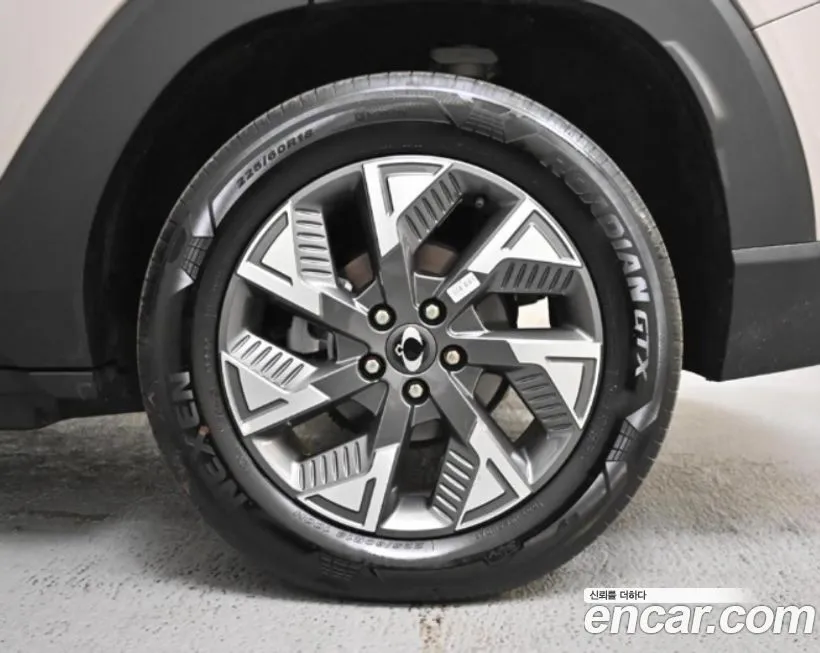 KG Mobility (Ssangyong) Torres 2024 из KR, фото 7