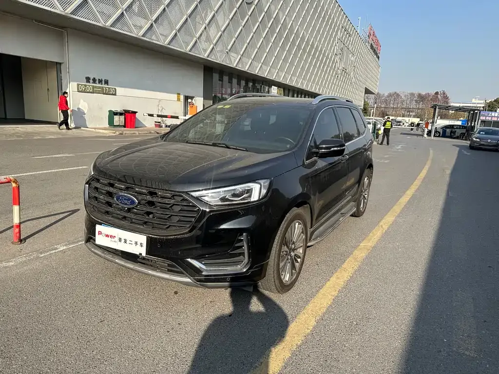 Ford Edge 2021 из CN, фото 1