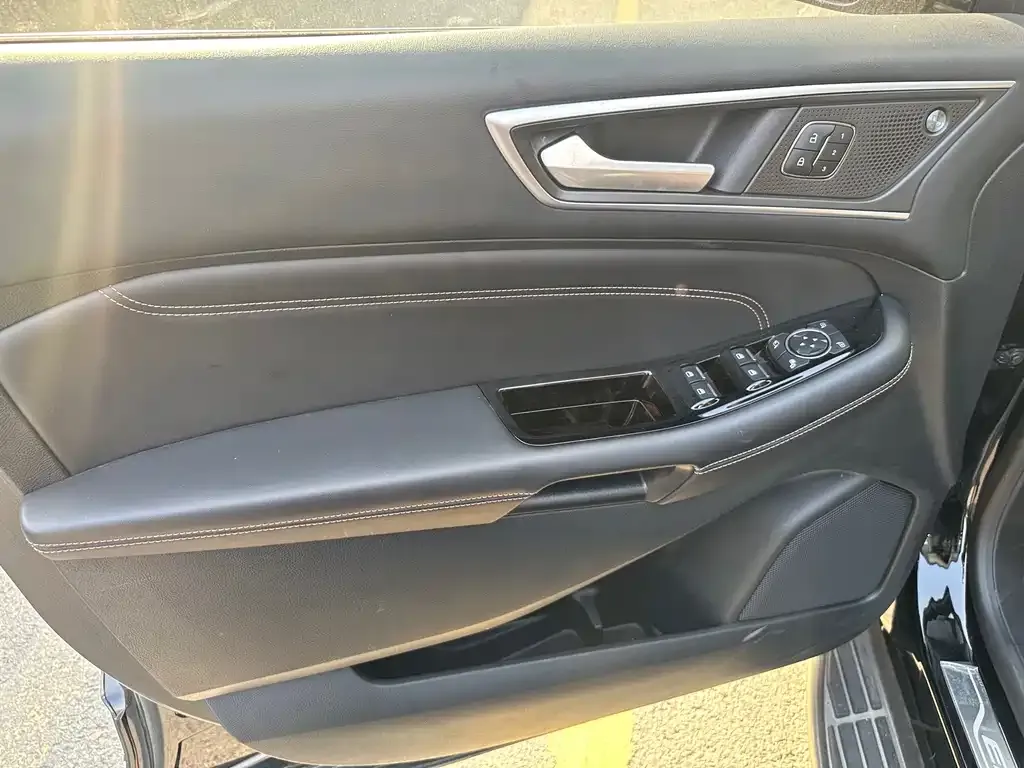 Ford Edge 2021 из CN, фото 8