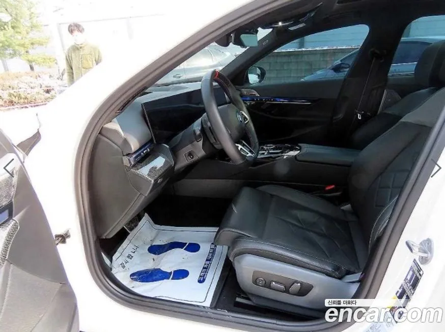 BMW i5 2024 из KR, фото 2