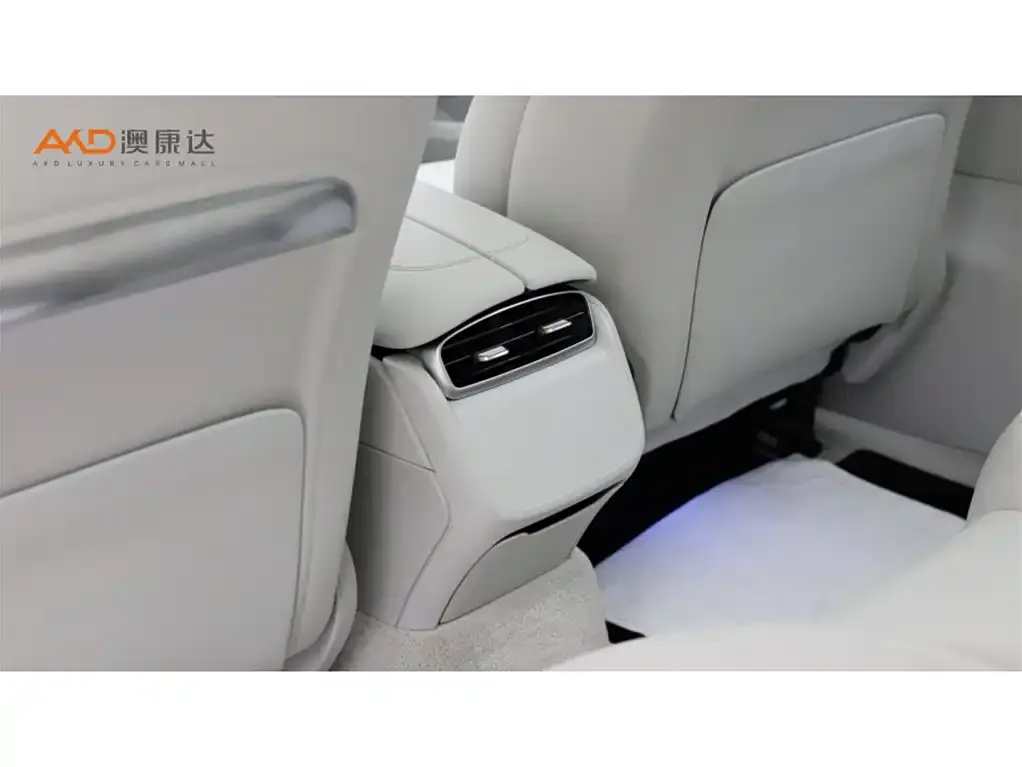 Mercedes-Benz EQE 2024 из CN, фото 6