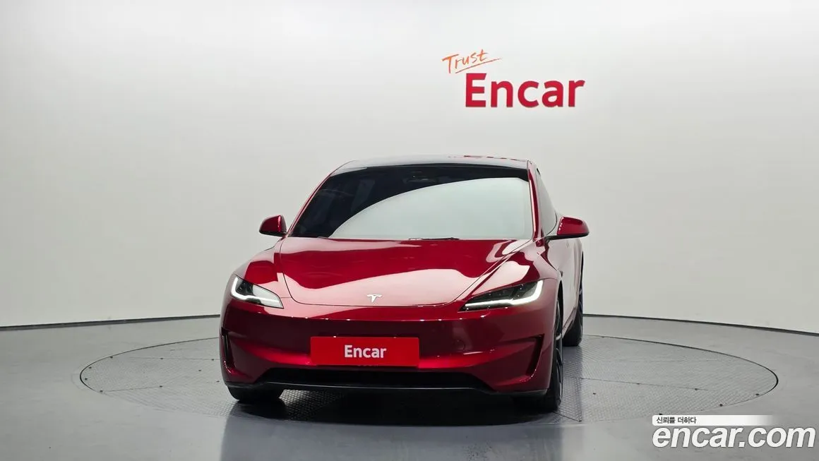 Tesla Model 3 2025 из KR, фото 2