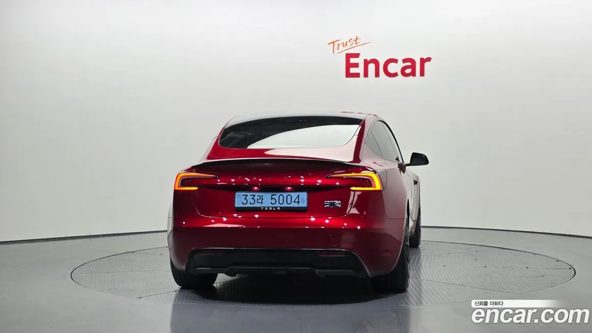 Tesla Model 3 2025 из KR, фото 3