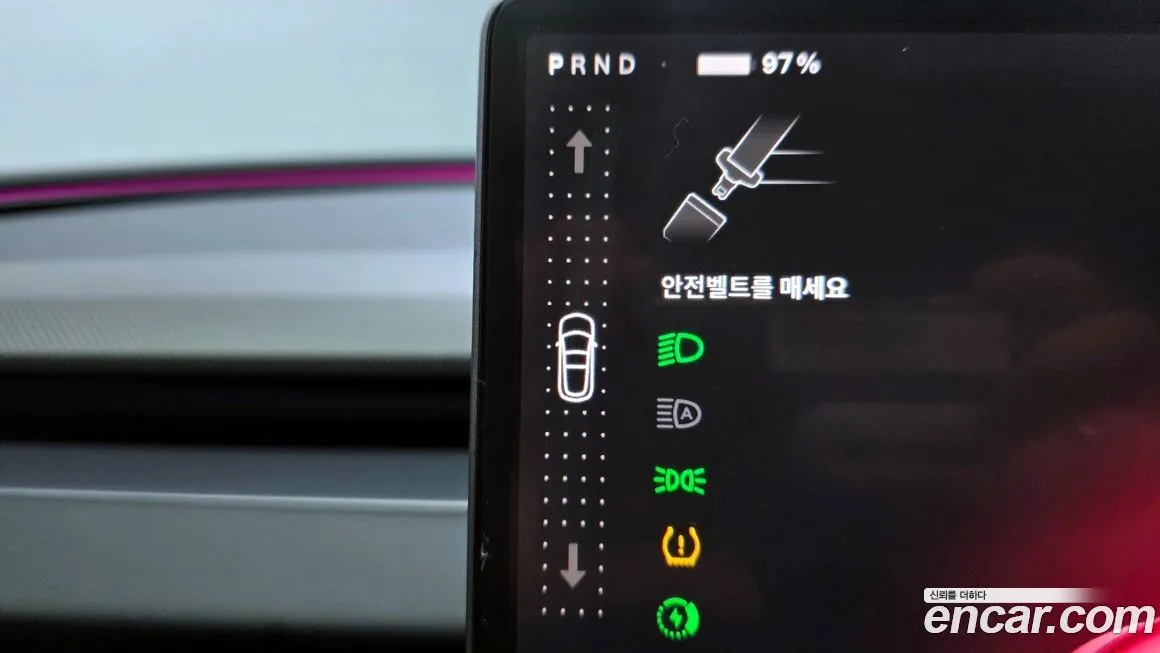 Tesla Model 3 2025 из KR, фото 8