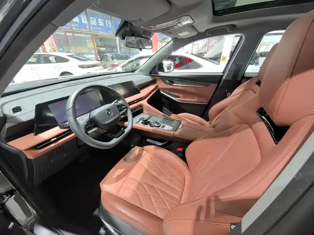 Changan CS75PLUS 2024 из CN, фото 4