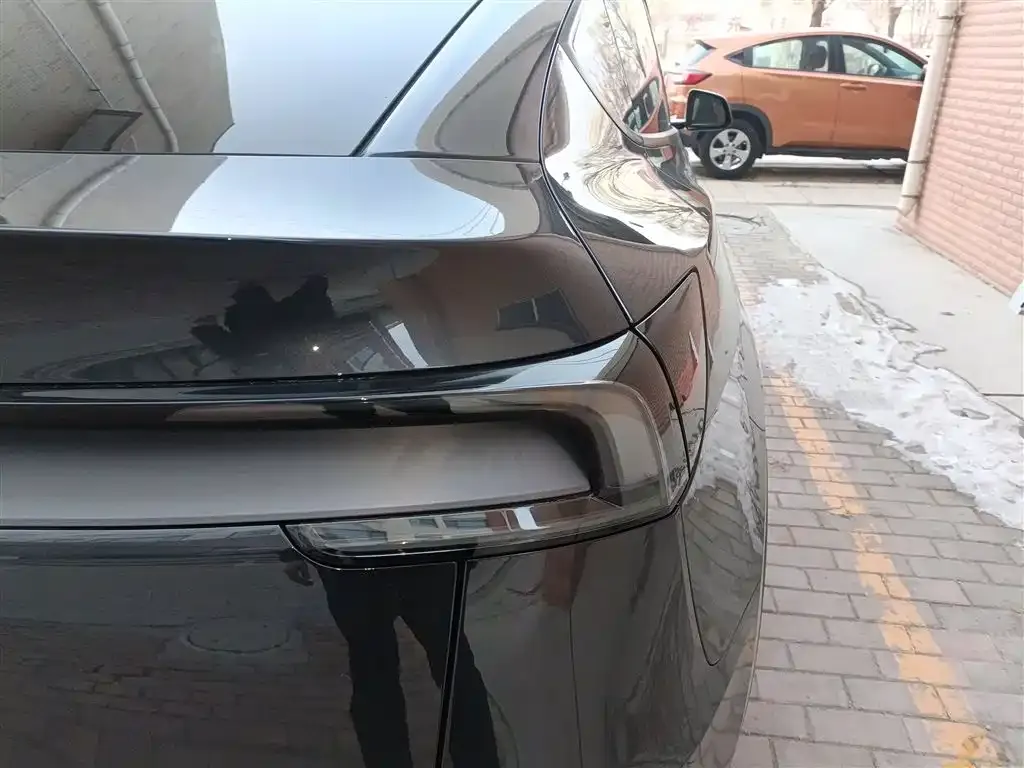 Tesla Model Y 2025 из CN, фото 4