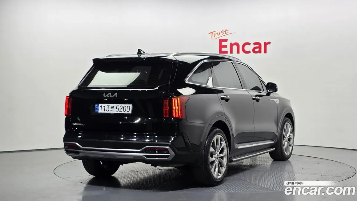 Kia Sorento — фото 3