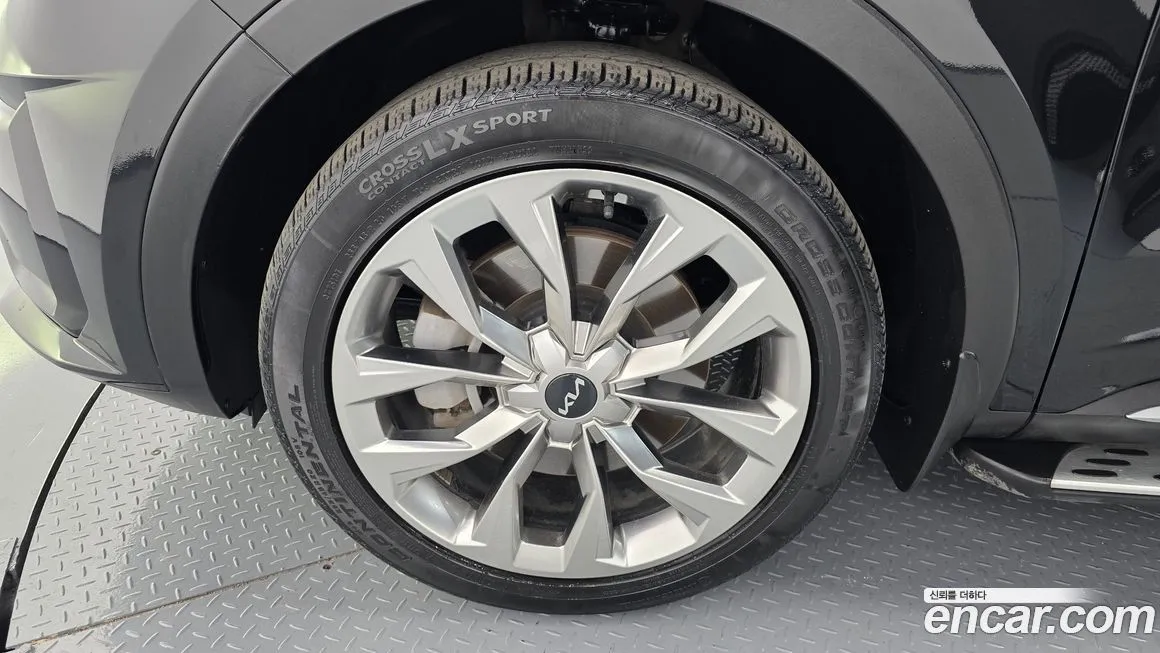 Kia Sorento — фото 6