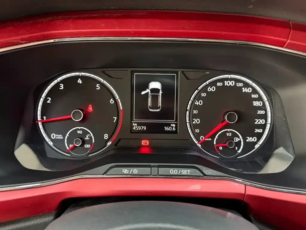 Volkswagen T-Cross — фото 6