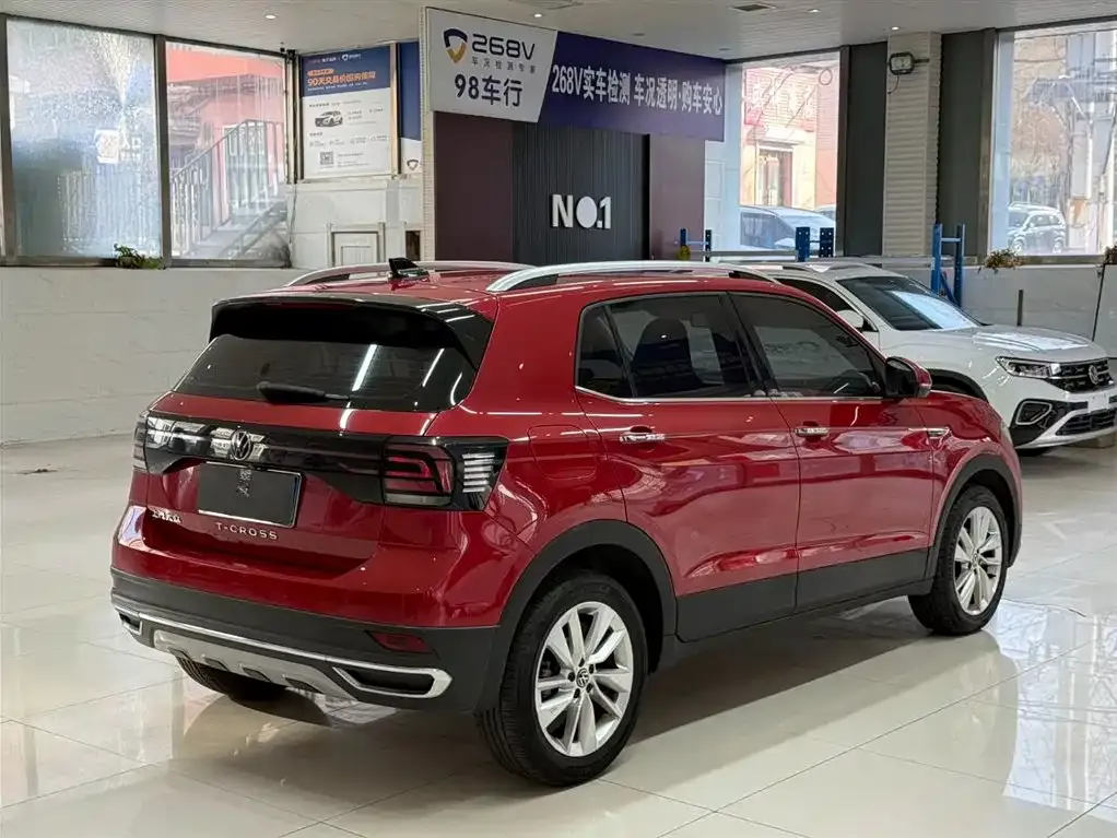 Volkswagen T-Cross — фото 9