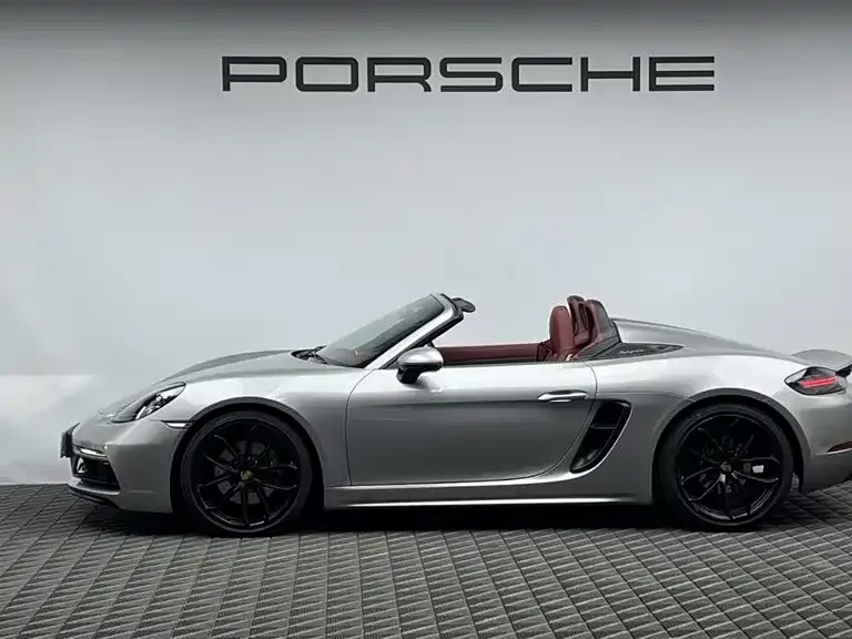 Porsche 718 — фото 7