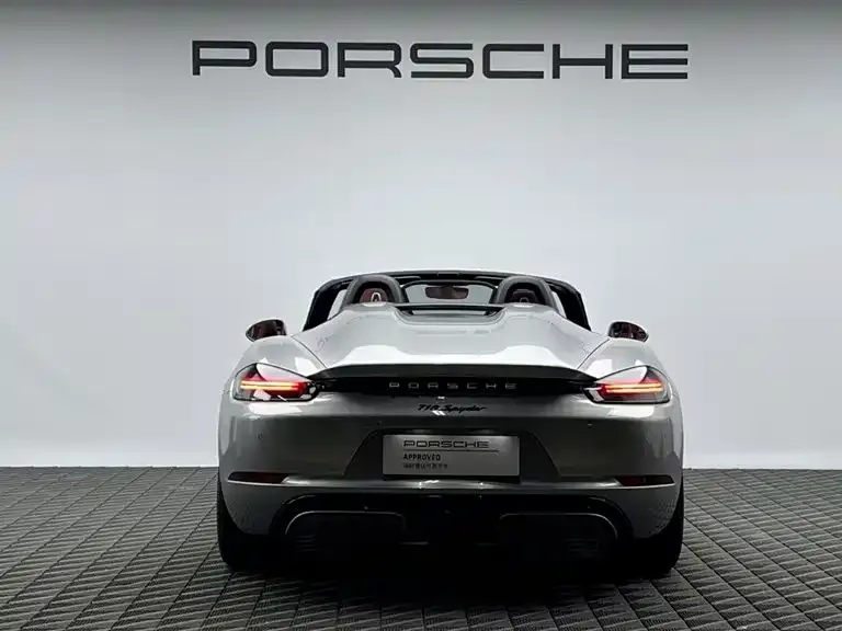 Porsche 718 — фото 10
