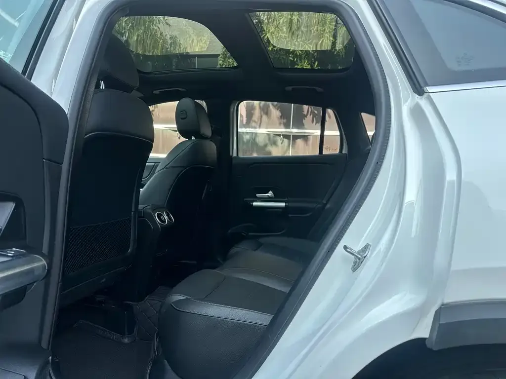Mercedes-Benz GLA — фото 2