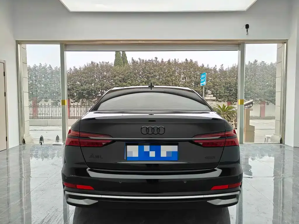 Audi A6L 2025 из CN, фото 2