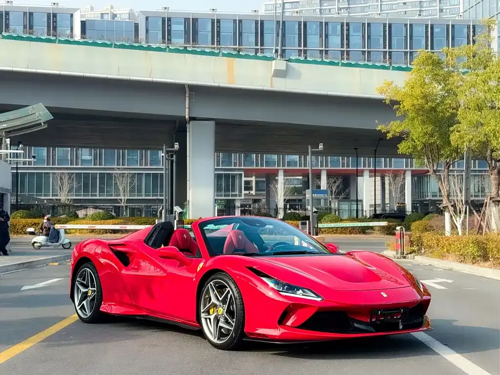 Ferrari F8 — фото 5